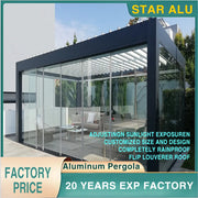 Charger l'image dans la visionneuse de galerie, Pergola Bioclimatique en Aluminium avec Lames Orientables et Portes Coulissantes Vitrées – Idéale pour les Salons de Toit ou les Balcons Modernes