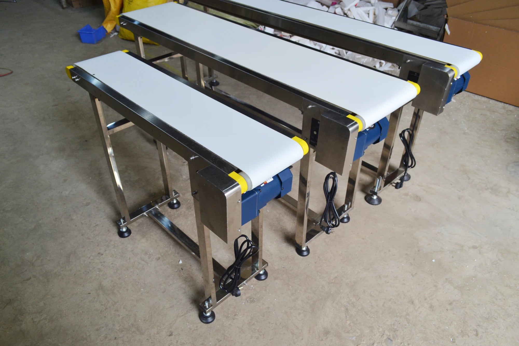 700mm - 2000mm Food Grade Conveyor Belt Machine With Stainless Steel Adjustable Speed  for Automatic Electrical Industrial