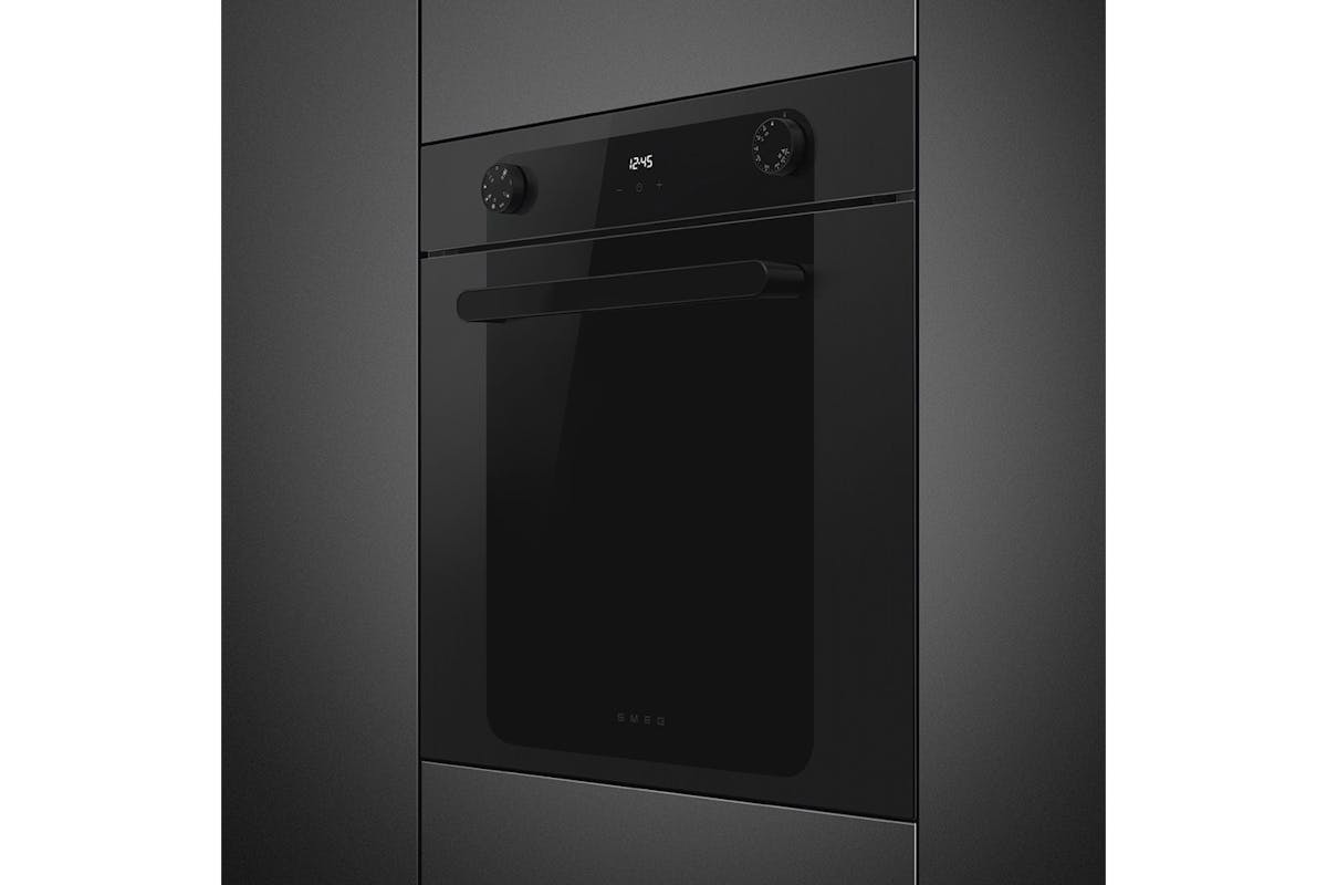 Smeg Musa Electric Single Oven | SF6200TBI | Black
